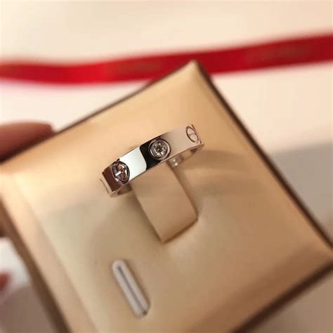 cartier love ring replica